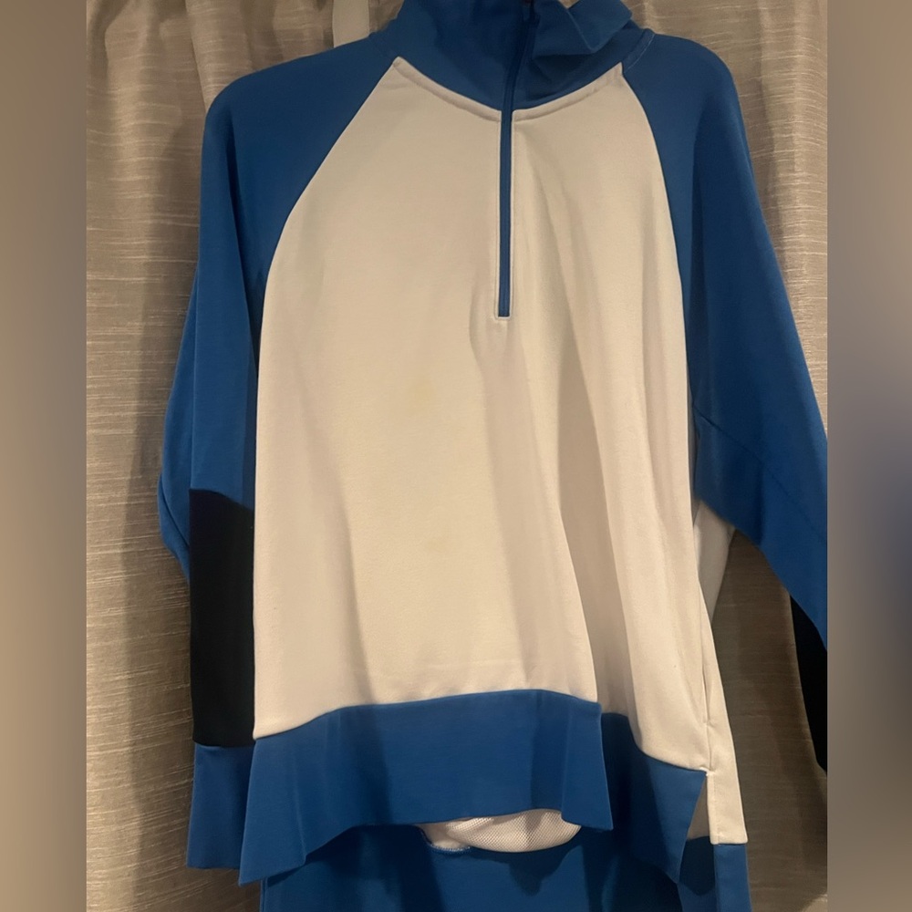 Nike pullover